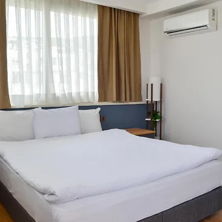 Loca Centre Апартаменты *