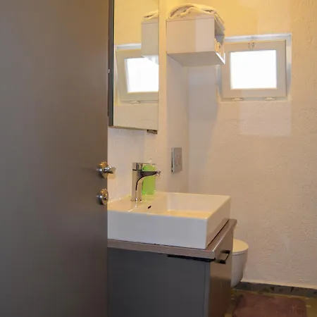 Loca Centre Αλικαρνασσός