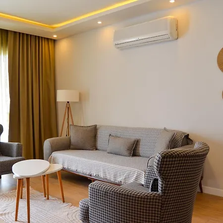 Loca Centre Apartment *