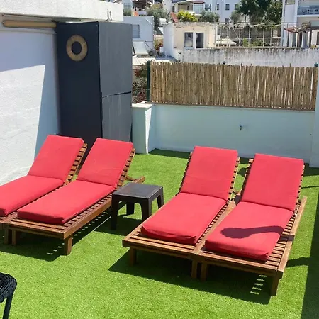 Loca Centre Apartment