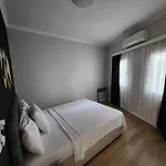 Loca Centre 아파트 *