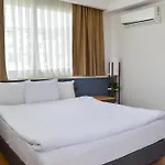 Loca Centre 아파트 *