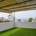 아파트 Loca Centre