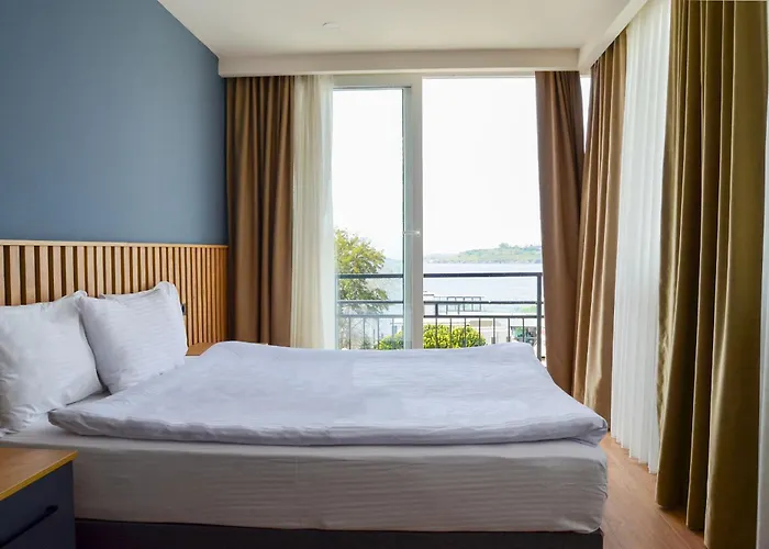 Loca Centre Apartment